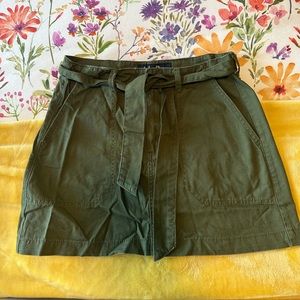 Green utility skirt